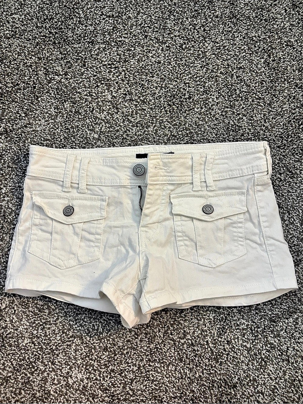 Aéropostale Low Rise Midi Cargo Denim Shorts White Waist 0